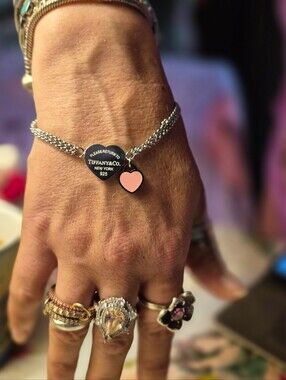🩷💎Silver Bracelet Double Heart with a small Pink Gloss Heart Charm🩷💎